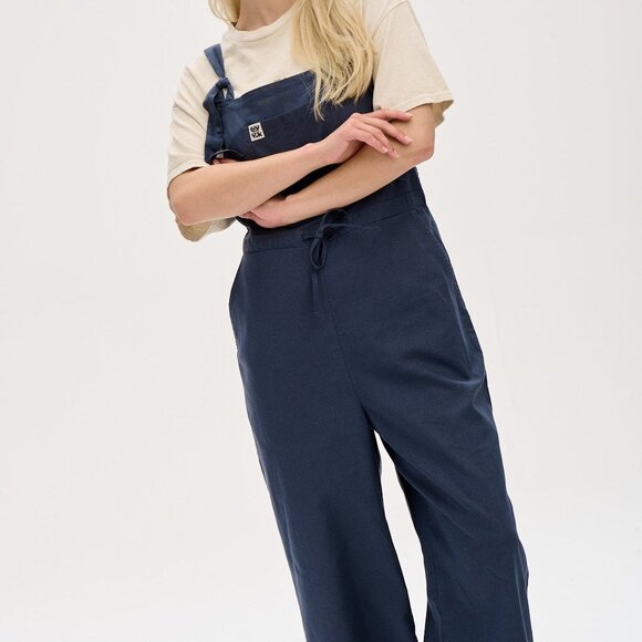 Lucy & Yak Emmy Dungaree: Organic Cotton & Linen (Navy Blue) - Picture 9 of 10